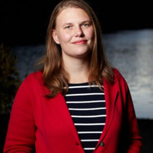 Headshot of Sara Wylie