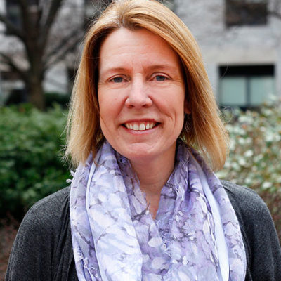 Headshot of Kelly Garneau