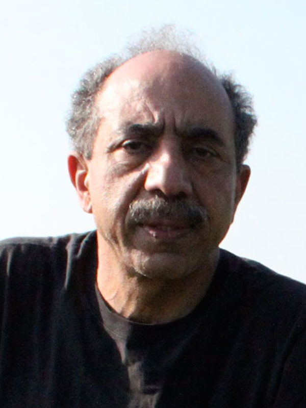 Shakir Mustafa headshot