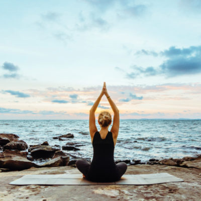 Yoga-GettyImages-650341790780x508-1