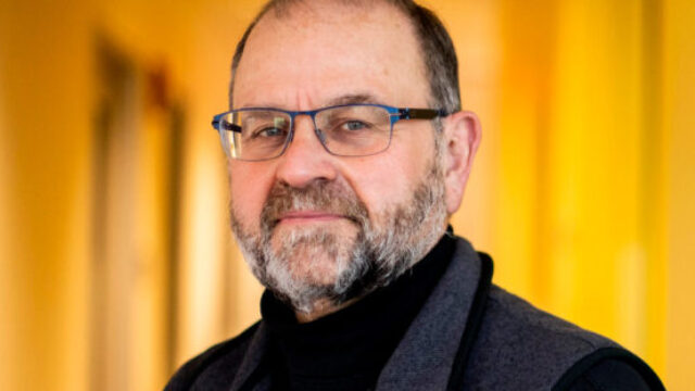 Headshot of Christopher Bosso.