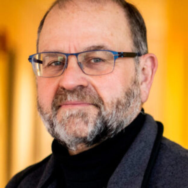 Headshot of Christopher Bosso.