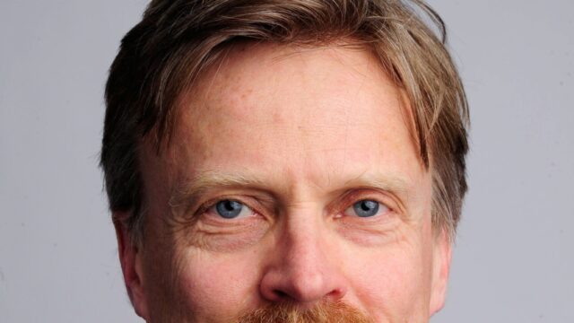 Headshot of Timothy Hoff.