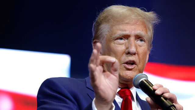 Trump speaks at Georgia rally